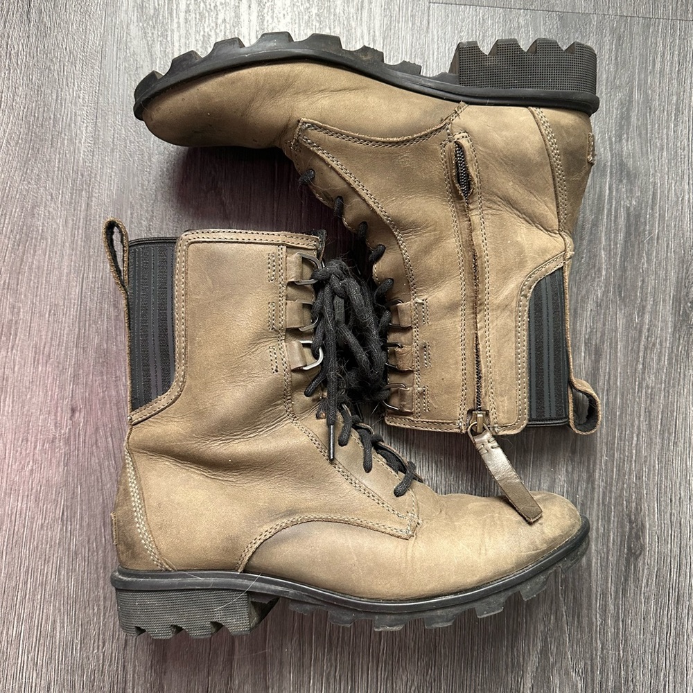 Sorel Phoenix Lace Alpine Tundra real leather boots